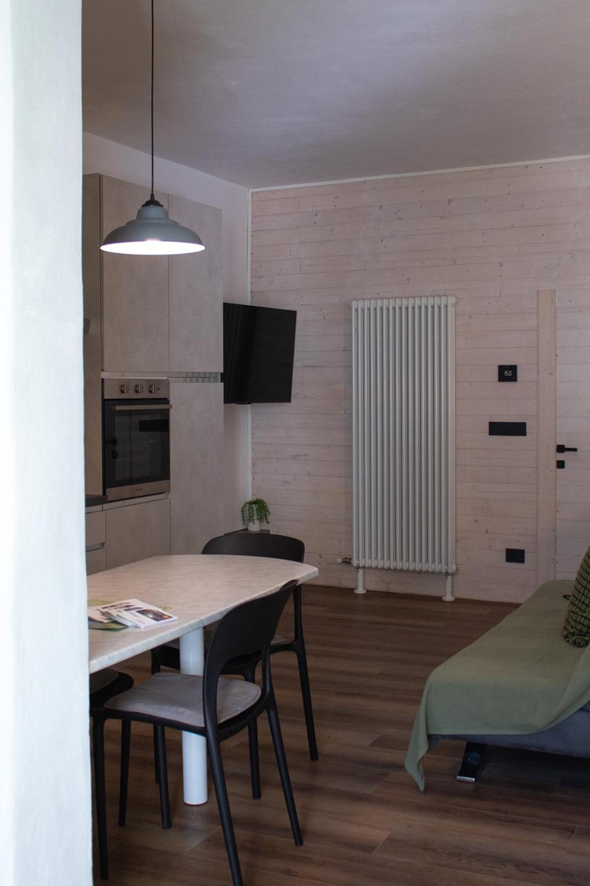 Le Calle Holiday Apartments Torbole Sul Garda Exterior photo